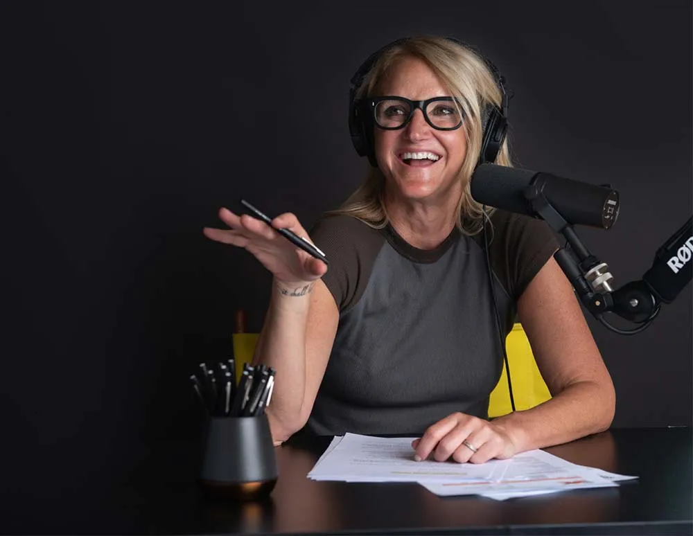 Kick Ass With Mel Robbins Audiobook - Mel Robbins  