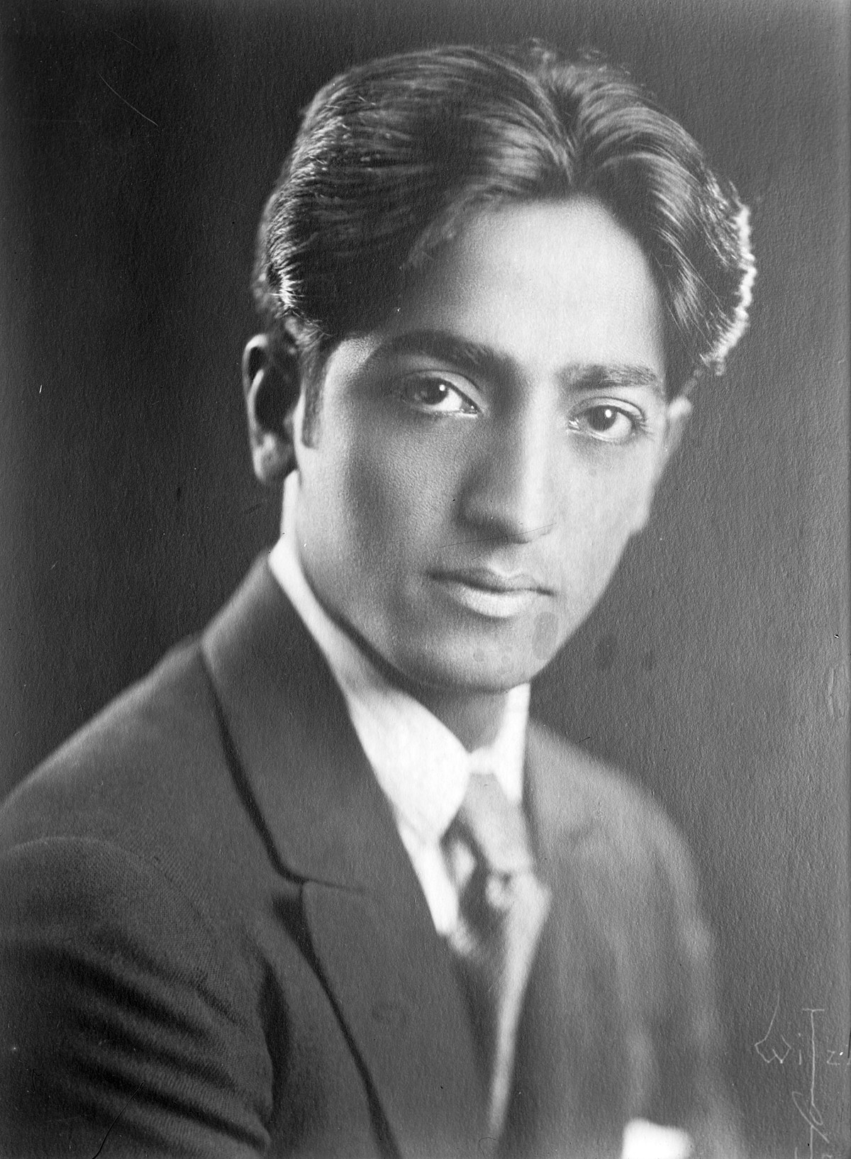 Jiddu Krishnamurti - Krishnamurti  